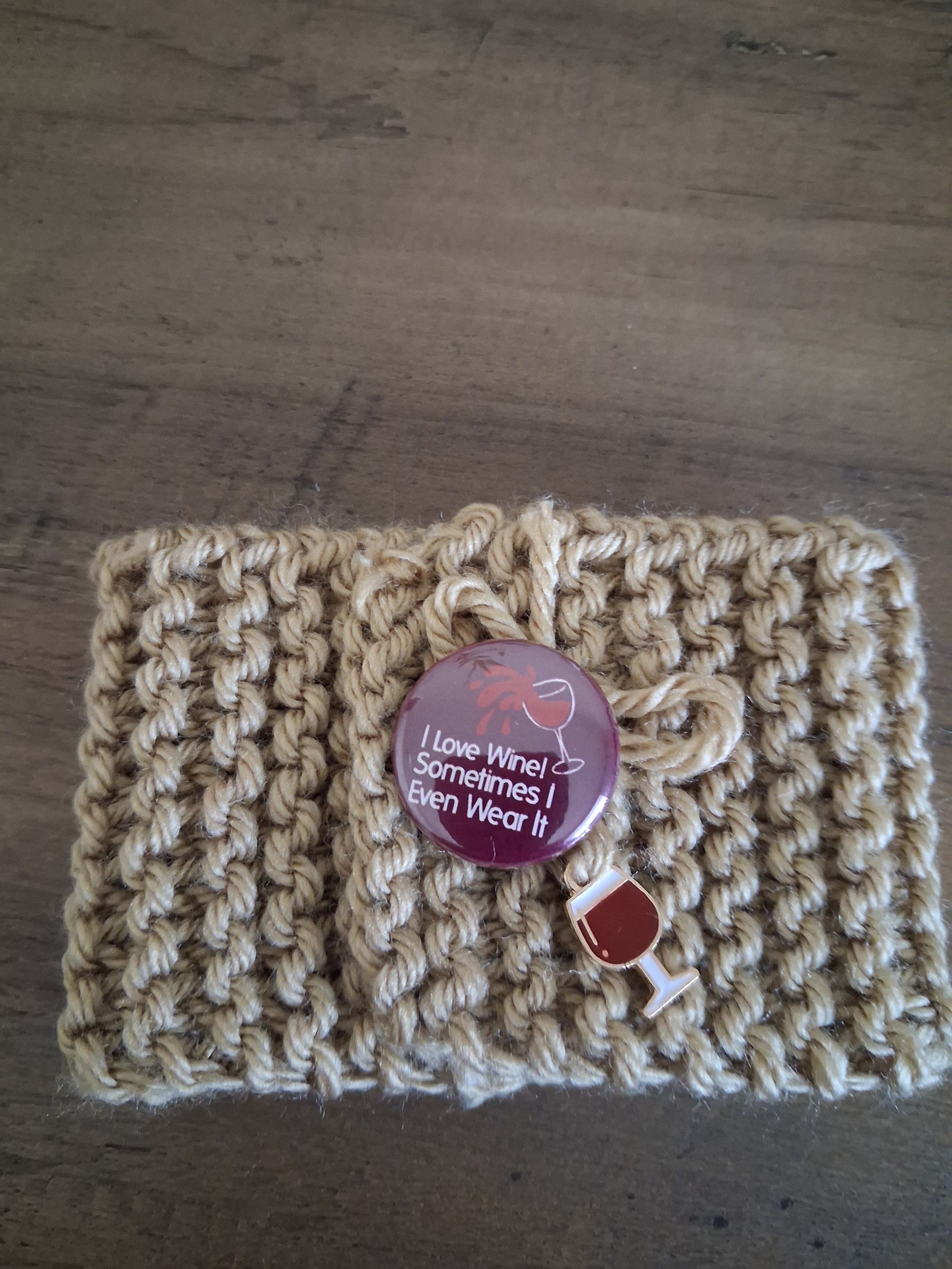 Wine glass cozy