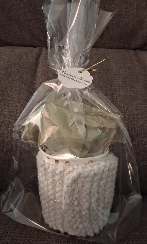 Beautiful drink cozy