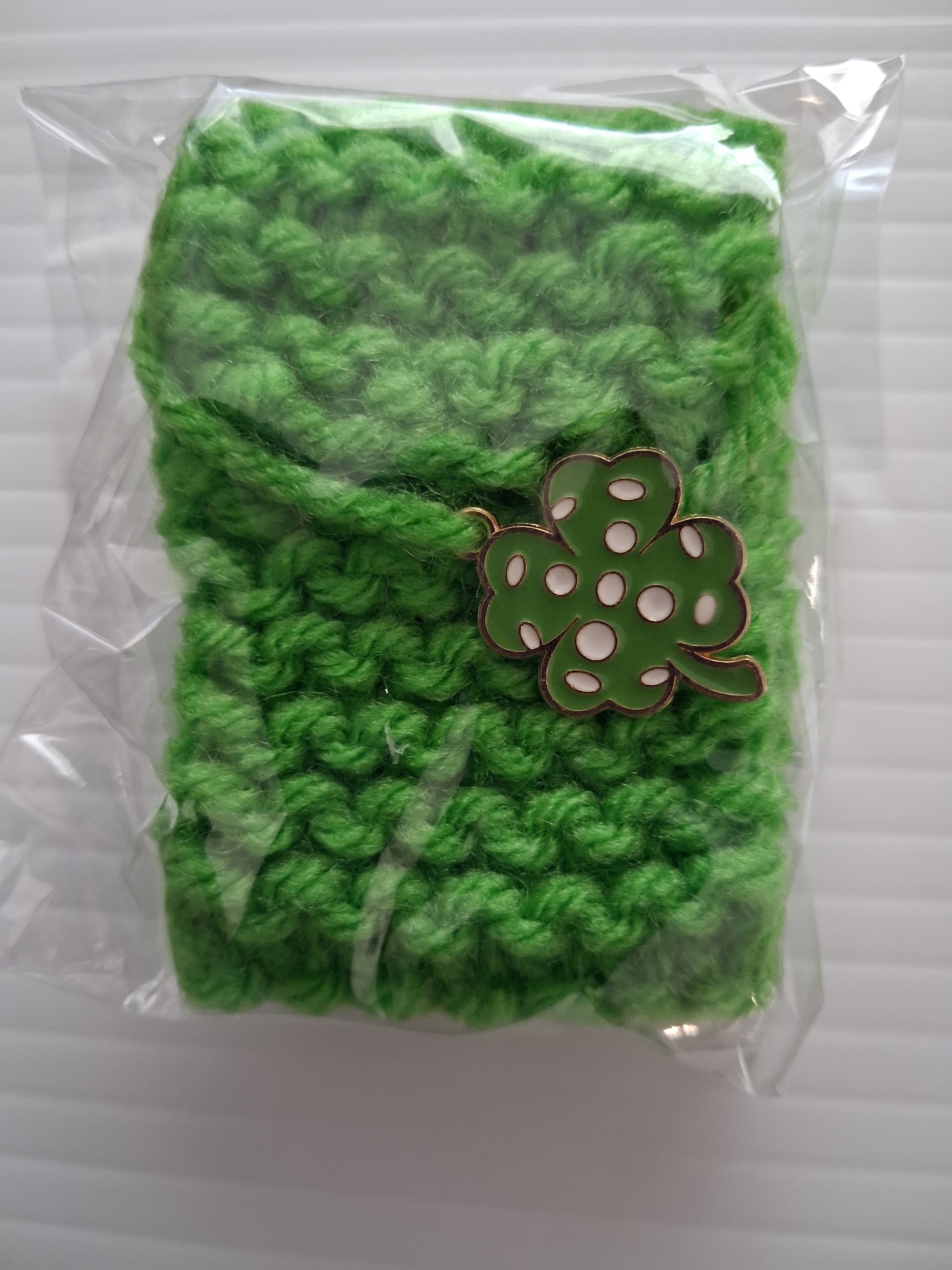 Pickleball lovers wrist cozy