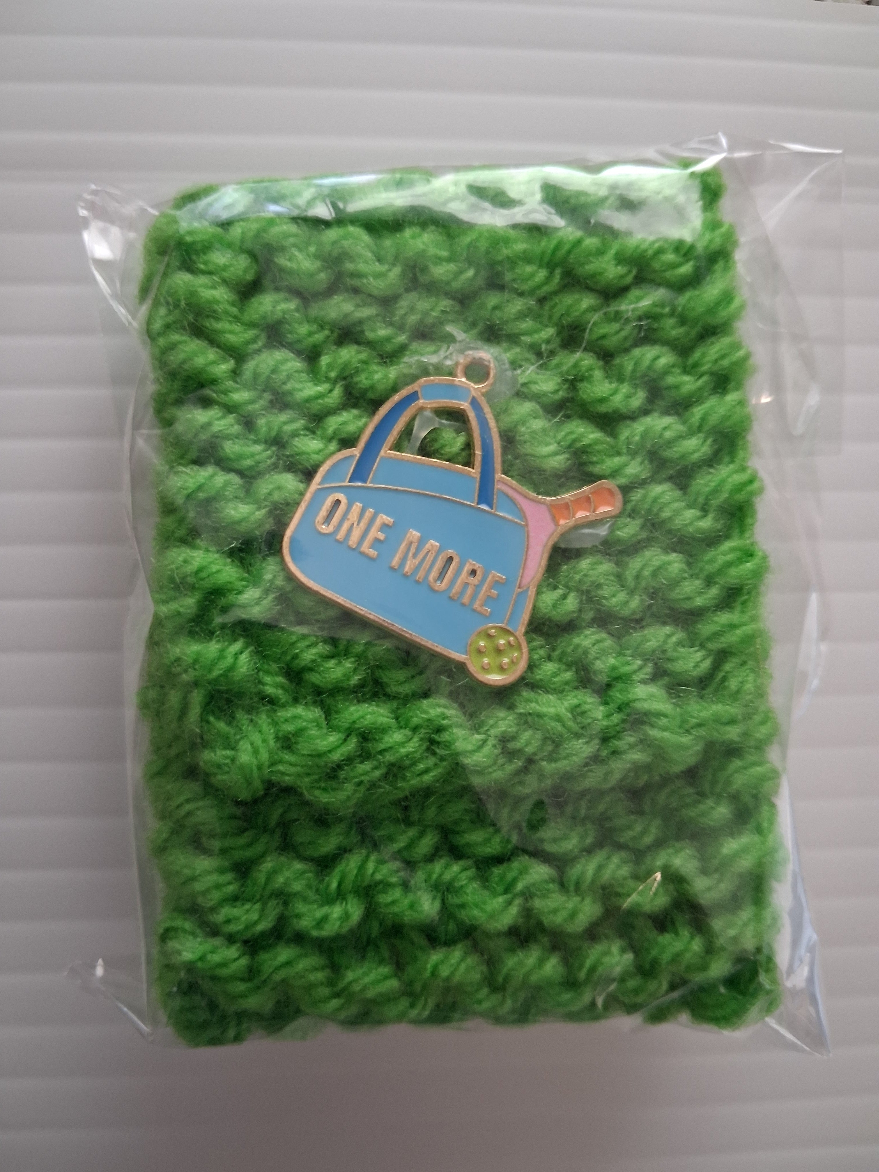 Pickleball lovers wrist cozy