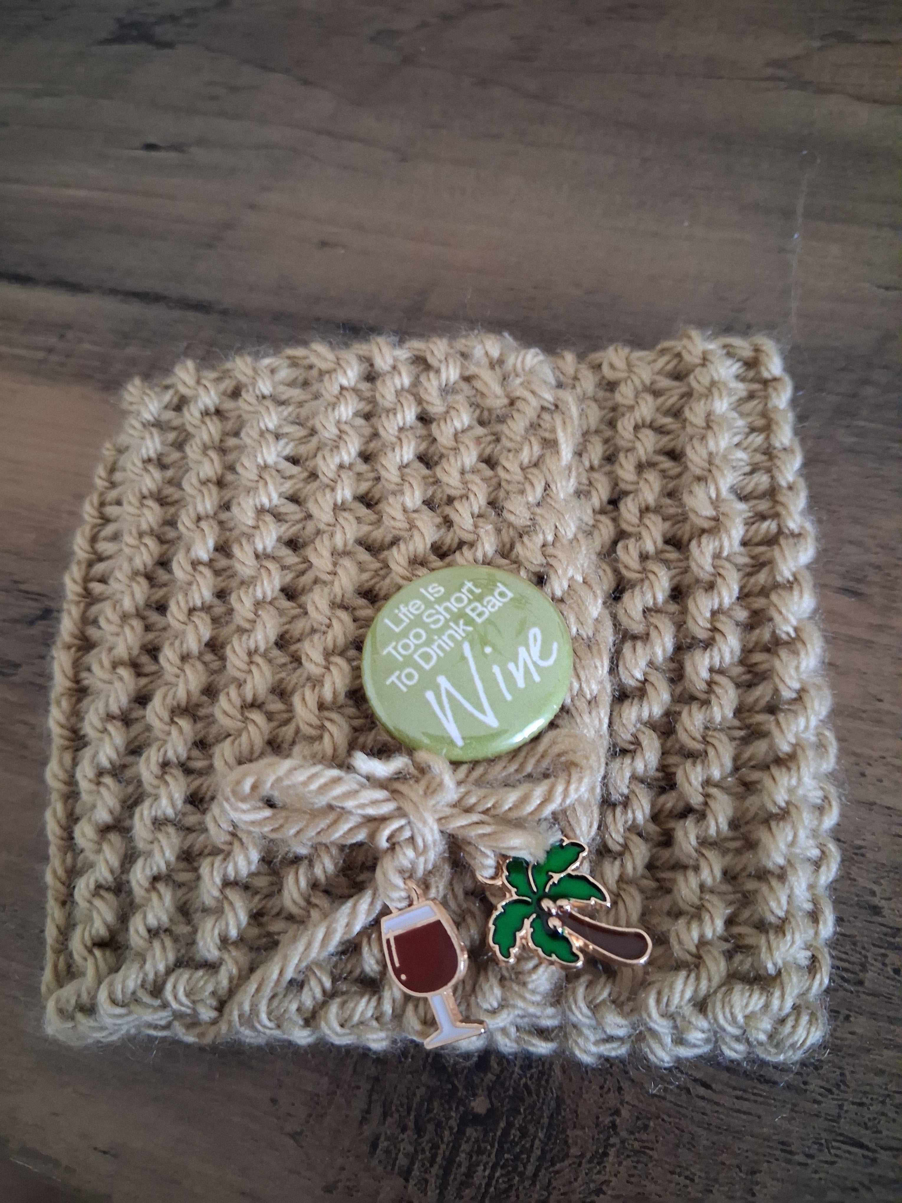Wine glass cozy