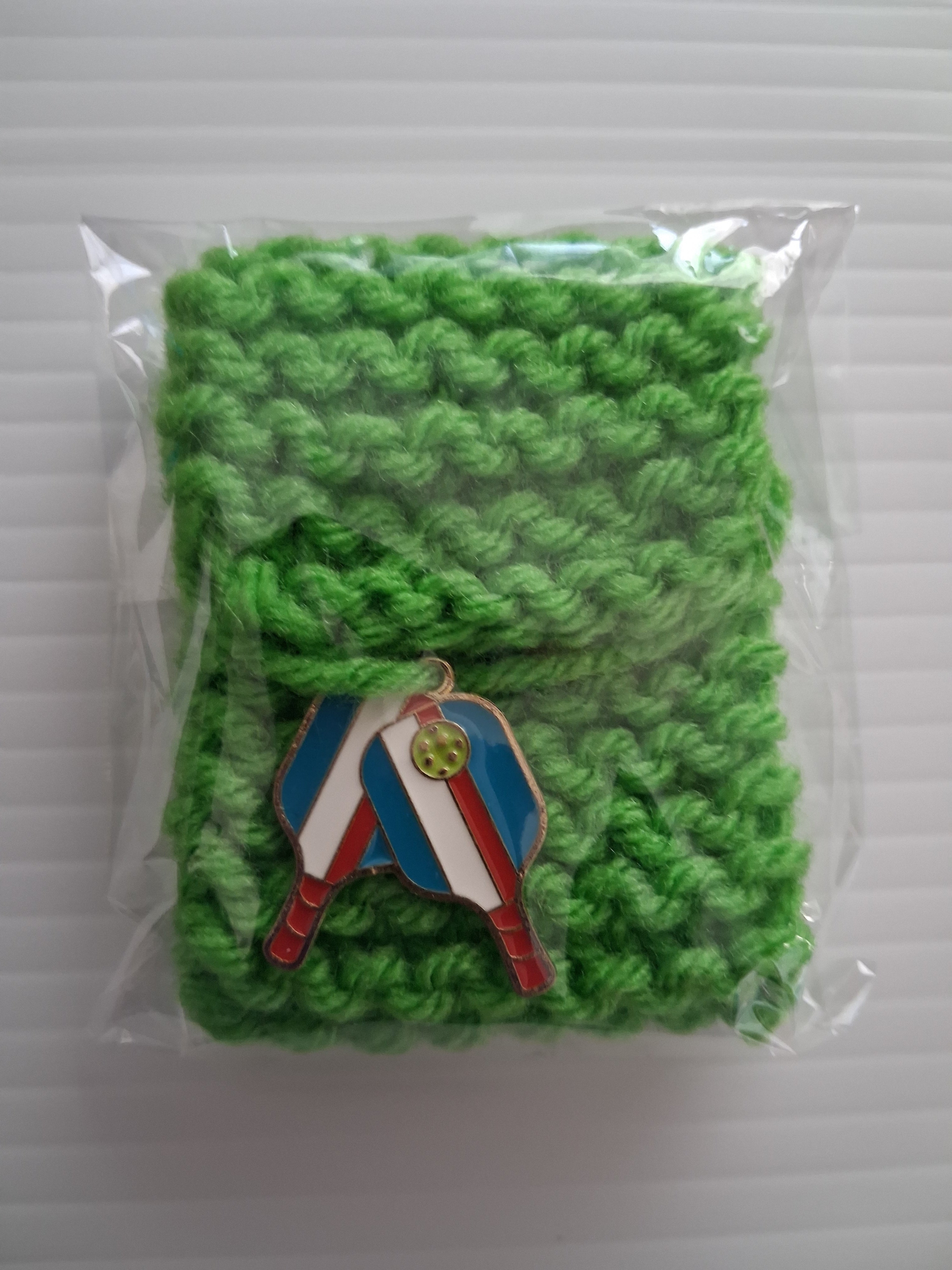 Pickleball lovers wrist cozy