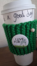Golf lovers drink cozy